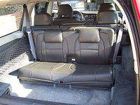 1998_Volvo_third_row_seats.jpg